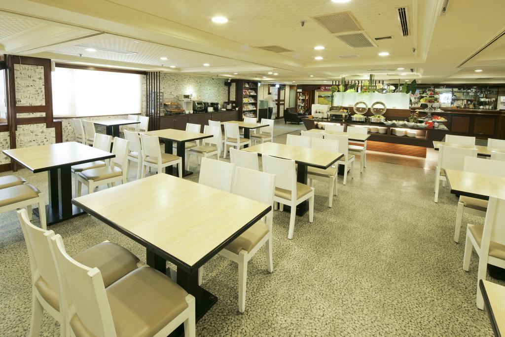 Cambridge Tainan Hotel Eksteriør bilde