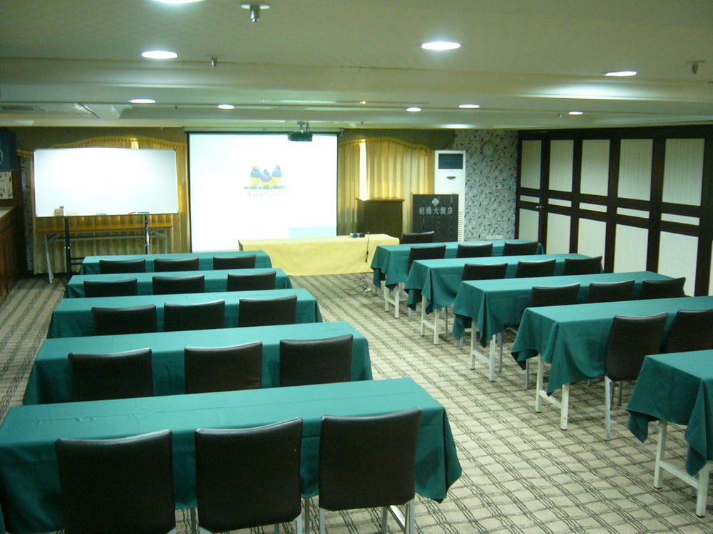 Cambridge Tainan Hotel Eksteriør bilde