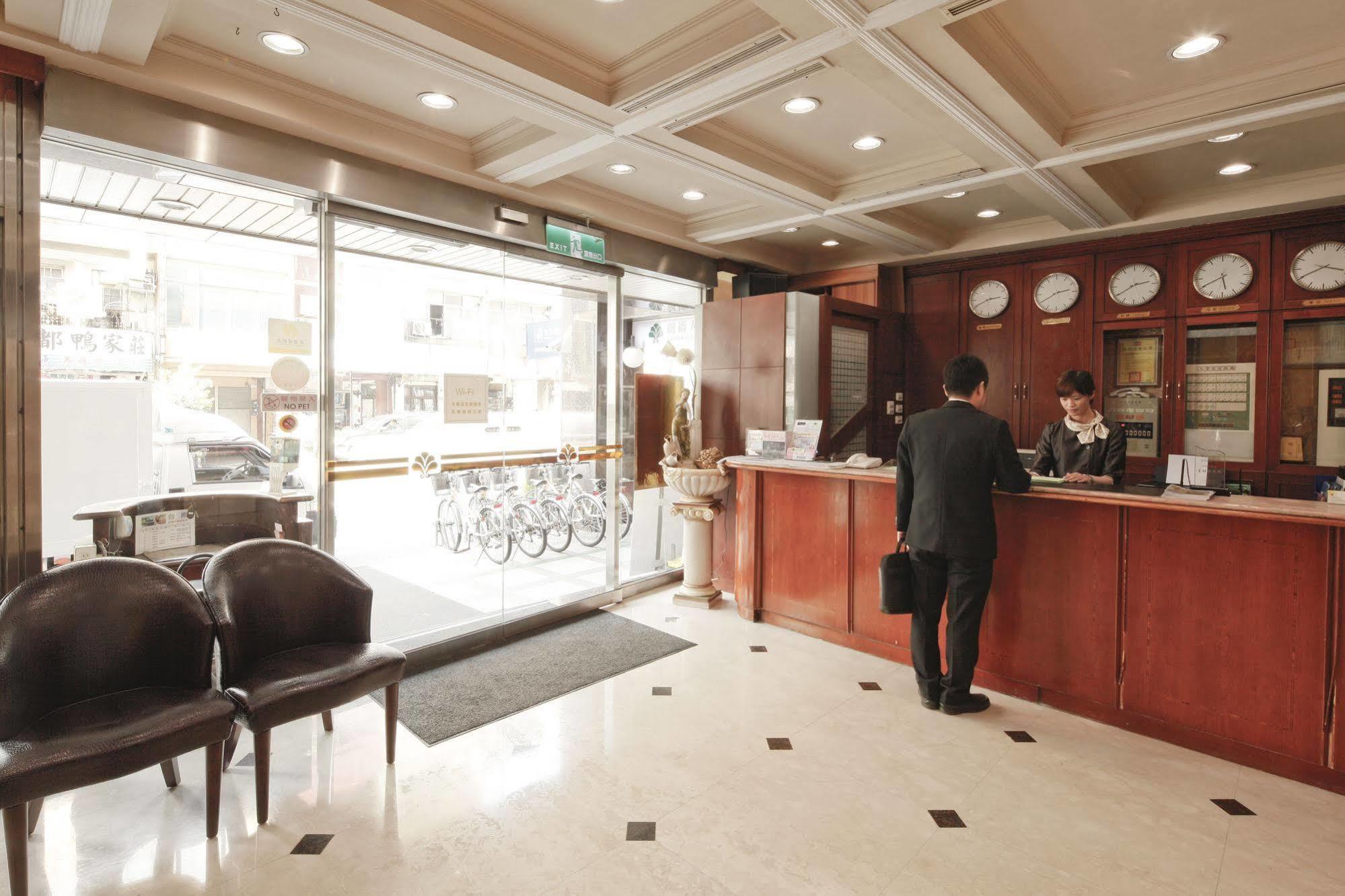 Cambridge Tainan Hotel Eksteriør bilde